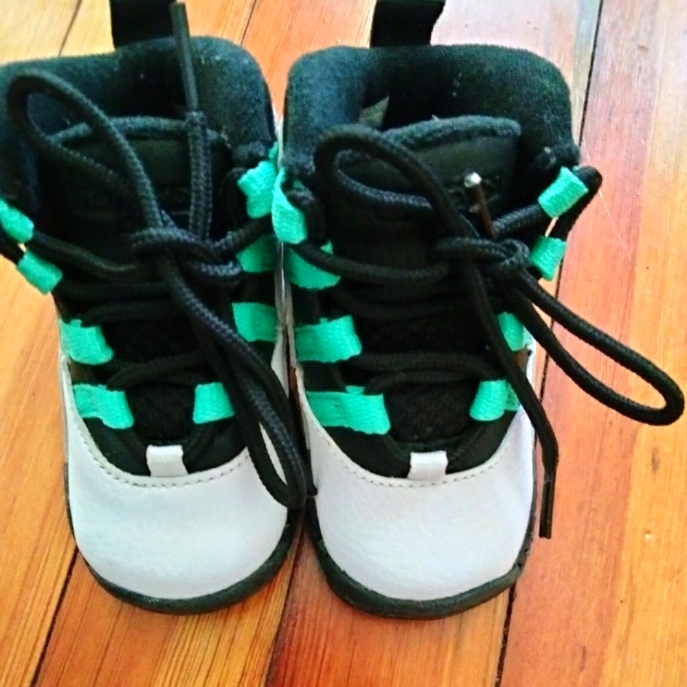 Baby sneakers
